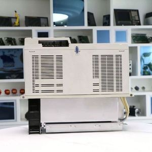 Variateurs de moteur AC MDS-B-CV-260 MDS-C1-CV-185 MDS-C1-SPH-220 MDS-C1-SPH-150 MDS-C1-V2-2010 MDS-B-V1-35 - Product Image 4
