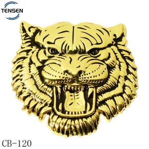 高品质圆形金属汽车标志徽章合金铭牌压铸，带服装和汽车贴纸 - Product Image 5