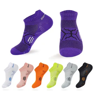 Manufacturers Summer Running Socks Men Strip Breathable Thin Sustainable Running Socks