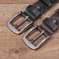 Ceinture unisexe vintage WIZNEERK en cuir de vachette avec boucle ardillon en alliage – Classique, légère, durable, polyvalente pour homme, idéale pour le style business décontracté