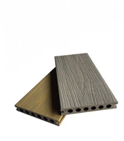 Planches de terrasse en WPC creuses 138x23mm, écologiques, brossées, design européen, pour cuisine extérieure et jardin