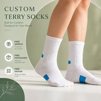 Chaussettes de compression personnalisées pour le sport, chaussettes de performance athlétique, chaussettes de sport pour l'entraînement, fabricant OEM ODM en gros