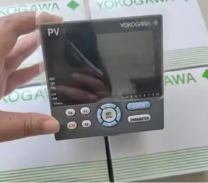 Contrôleurs d'indication de température Yokogawa série UT UT55A-UT75A en plastique OEM ODM pour la régulation industrielle Yokogawa - Product Image 3