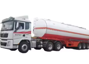 Semirremolque cisterna para petróleo, tanque sin costuras, material de acero aleado de alta resistencia - Product Image 3