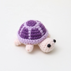 Pendentif tortue en crochet tissé en soie fait main, étanche, mini-poupée, prix d'usine, vente chaude pour toutes les occasions festives - Product Image 4