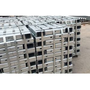 Venta caliente de fábrica de China <span class=keywords><strong>Aashto</strong></span> <span class=keywords><strong>M180</strong></span> Q235 Q355 galvanizado W viga carretera barandilla de seguridad en carretera con accesorios - Product Image 5