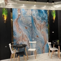 Panneau mural extérieur en PVC Panneau de revêtement UV en marbre imperméable Panneau de décoration murale en PVC de couleur marbrée pour la décoration intérieure