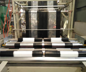 Lámina de Plástico PE Agrícola Negra Transparente Grande para Control de Malezas, Regulación de Temperatura del Suelo, Agua y Fertilizantes - Product Image 6