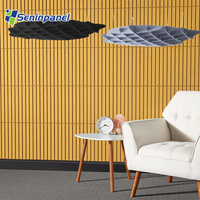 Panneaux acoustiques décoratifs pour plafond et murs Seninpanel avec panneaux en fibres de polyester pour l'insonorisation et l'absorption du bruit