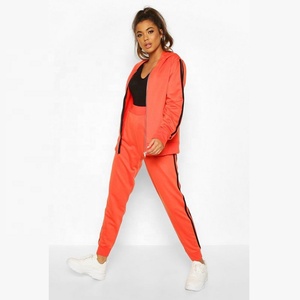 Survêtement pour femmes, en polyester, à fermeture éclair, joli design, de qualité supérieure, à bas prix, à la mode, 100% - Product Image 3