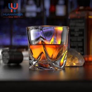 Ly rượu <span class=keywords><strong>Whisky</strong></span> pha lê trong suốt HUAHANGNA 280ml 9oz, in logo tùy chỉnh, kiểu dáng cổ điển xoắn, dành cho thị trường quán bar - Product Image 4