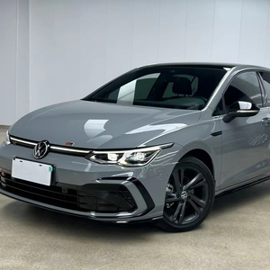 Auto Usado Volkswagen <span class=keywords><strong>Golf</strong></span> 280TSI DSG <span class=keywords><strong>R</strong></span>-<span class=keywords><strong>Line</strong></span> <span class=keywords><strong>2022</strong></span>, 1.4T Turbo, 5 Asientos, Euro VI, Gasolina - Product Image 1