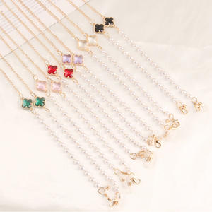 Kacamata Desain Kustom Rantai Kacamata Banyak Gaya Rantai Berlapis Emas Manik-manik Kristal Semanggi Aksesori Kacamata Tali Masker Wajah - Product Image 4