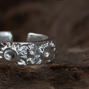 Bague rétro punk en forme de cratère de météore, style hip-hop européen et américain, bague de personnalité pour hommes et femmes - Product Image 5