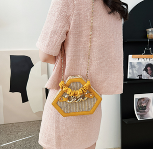 <span class=keywords><strong>Sac</strong></span> bandoulière hexagonal tissé pour femme, tendance et original, couleur unie, chaîne dorée, fermeture éclair en paille, polyester durable, portable - Product Image 2