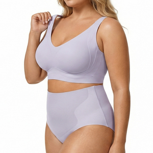 大码文胸和内裤套装 全罩杯塑身内衣 无缝文胸和内裤套装 大码 - Product Image 2