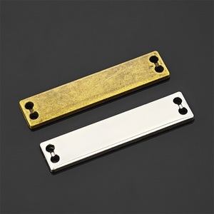 Placa de identificación metálica rectangular lisa y en blanco, etiqueta metálica con logotipo láser, etiqueta metálica personalizada para bolso, etiqueta metálica con logotipo para hiyab, abaya, bufanda, zapatos - Product Image 5