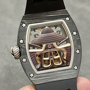 Reloj Tourbillon con Diseño de Esqueleto Samurai para Hombre 047, con Caja Tonneau de Fibra de Carbono, Reloj Mecánico Deportivo de Lujo para Hombre - Product Image 2