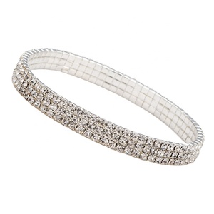 Ziming <span class=keywords><strong>3</strong></span> rangées grande taille Stretch strass <span class=keywords><strong>Bracelet</strong></span> femmes élégantes diamant élastique <span class=keywords><strong>Bracelet</strong></span> soirée <span class=keywords><strong>Bracelet</strong></span> - Product Image 4
