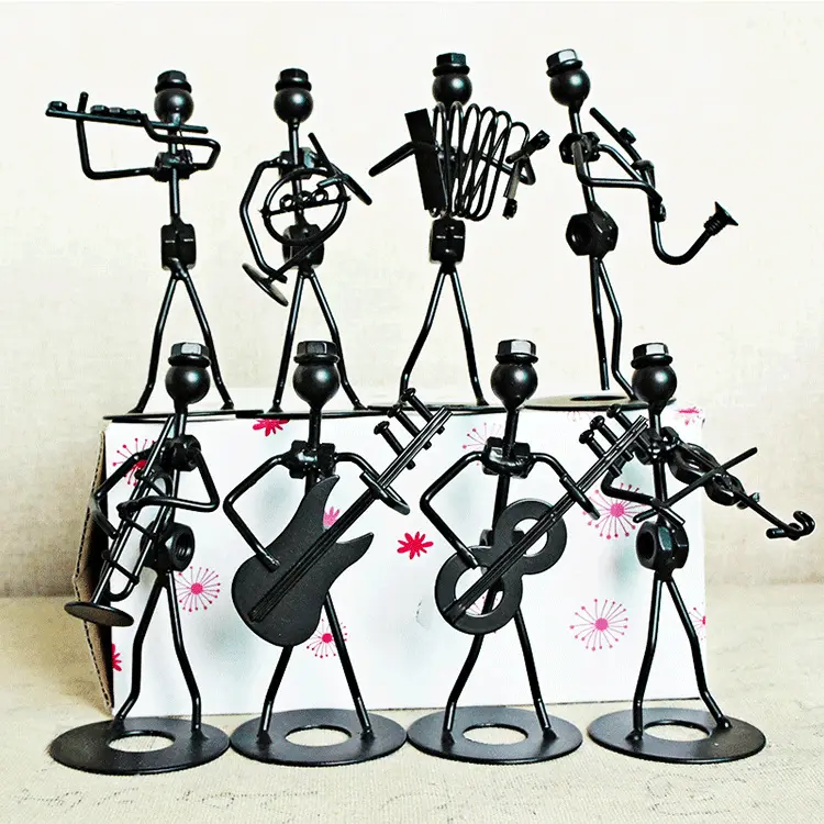 Ijzeren Beeldje Model Huis, Veranda Wijnkast Souvenirs Geschenk Decoratieve Metalen Ambachten Creatieve Retro Band Kleine Ijzeren Man Ornamenten