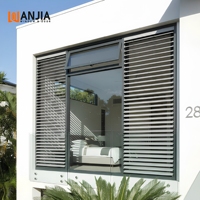 Volets à lamelles en aluminium sur mesure à dimension fixe pour la circulation d'air, revêtement de fenêtre extérieur pour façade de bâtiment