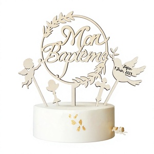 Décoration de gâteau de <span class=keywords><strong>baptême</strong></span> en bois faite à la main 20 cm 'Mon <span class=keywords><strong>Baptême</strong></span>' avec motif ange, colombe et croix pour garçon ou fille - Product Image 4