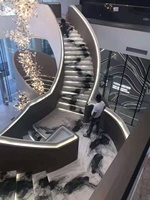 Escalier en arc en marbre sur mesure, pierre naturelle durable, écologique, contemporain, pour usage intérieur en villa, garantie à vie