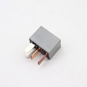 Skyearth KM3MM Super Mini Auto <b>Relay</b> 40A 14VDC 4Pin 5Pin Universal Micro <b>Relay</b> for Car Truck Electrical System - Product Image 3