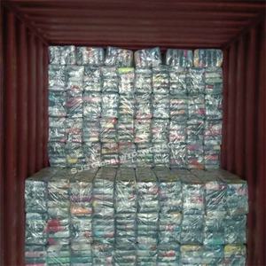 Trapos de Algodón 100% Mixtos al por Mayor, Trapos de Limpieza Industrial de Camisetas, Recortes de 10KG 15KG para Limpieza - Product Image 1