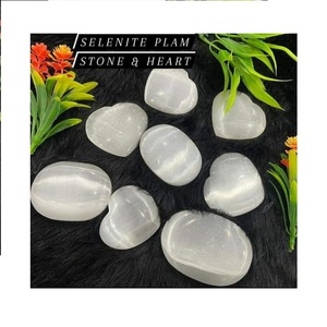 Piedra de Palma pulida de la mejor calidad para limpieza de AURA o prácticas de meditación y curación holística disponible a un precio razonable - Product Image 1
