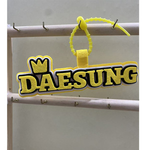 Etiqueta de equipaje de fieltro <span class=keywords><strong>BIGBANG</strong></span>, colgante de fieltro hecho a mano con el nombre de G-Dragon Taeyang Daesung, adorno para bolso de concierto, regalo de colección para fans del Kpop - Product Image 5