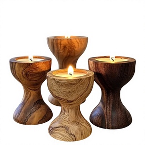 Porte-bougies en bois poli, finition naturelle, écologique, porte-bougies à la cire de bougie, fait main, centre de table décoratif - Product Image 4
