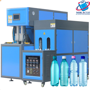 Machine <span class=keywords><strong>de</strong></span> soufflage semi-automatique pour bouteilles PET, 2 cavités, commande PLC, pneumatique SMC, pour bouteilles d'eau - Product Image 1