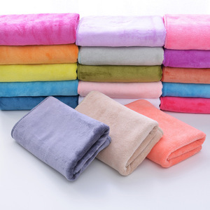 Serviette en <span class=keywords><strong>microfibre</strong></span> super douce et absorbante multicolore en gros avec logo pour salon de coiffure et de beauté - Product Image 2