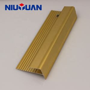 뉴위안 공장 맞춤형 양극 산화 알루미늄 계단 모서리 보호대 - Product Image 5