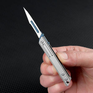 チタン合金ハンドル折りたたみ式EDC開封用ユーティリティ収納式ボックスカッター/スケルプ/ポケットナイフ（10個入り） # 交換可能なブレード11個 - Product Image 5