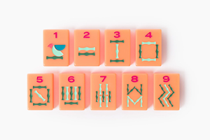 EN STOCK: Juego de fichas de Mahjong Americano Minimal Line Barney con temática naranja, de acrílico naranja personalizado, 160 fichas, portátil con patas plegables, listo para usar. - Product Image 5