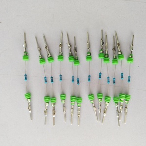 Pembuatan Kabel Harness Presisi 1/4 Resistor Plug-in Kustom dengan Isolasi PTFE/Nylon untuk Komputer, Sepeda Motor, dan Mobil - Product Image 6