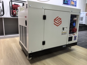 Venta Directa de Fábrica: Grupo Electrógeno de 5-30 kW, Tipo Abierto con Arranque por Rueda, Frecuencia 50/60 Hz, 230 V, Modelo YHS-DG-B902, Tipo Silencioso - Product Image 5