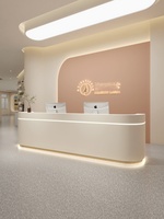 Comptoir de réception mobile minimaliste en bois pour salon de beauté, clinique d'esthétique médicale, centre de soins de la peau