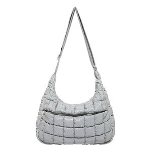 Sac messager en nylon à bandoulière unique pour femme Jianghu, doublure en coton, fermeture éclair, design plissé, style tendance urbain, utilisation toutes saisons - Product Image 5