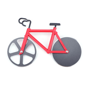Cortador de Pizza Creativo en Forma de Bicicleta de Acero Inoxidable con Mango de Plástico Rojo 18.5 X 12 X 3.5 Cm Herramientas para Pizza - Product Image 5