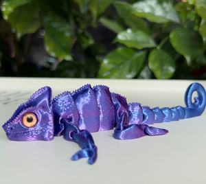 Lézard en verre imprimé en 3D, best-seller, articulations mobiles, modèle réaliste de caméléon, jouet mural parfait, pièce décorative - Product Image 6