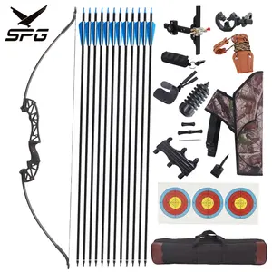 Arco e flecha Takedown Recurve Bow Metal Riser Training Iniciante Tradicional Longbow Caça Bow And Arrow Acessórios De Carbono Set