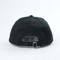 Casquette de baseball non structurée en coton noir uni à 5 panneaux avec broderie, style papa, réglable avec boucle et fermeture snapback, personnalisable avec logo