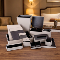Ensemble d'accessoires de luxe pour hôtel EASTON, série Combination, porte-bloc-notes en cuir, articles de toilette