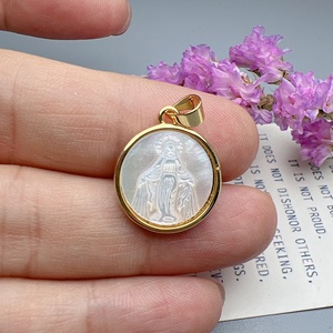Ciondoli e Charms Personalizzati all'Ingrosso in Madreperla Naturale con Colomba della Pace, Vergine Maria, Guadalupe e <span class=keywords><strong>Angelo</strong></span> per Creazione di <span class=keywords><strong>Gioielli</strong></span> - Product Image 5