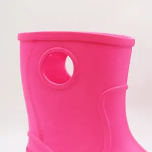Botas de lluvia de EVA personalizadas de alta calidad para niños, zapatos de agua impermeables para niñas y niños, zapatos de lluvia antideslizantes con dibujos animados para niños