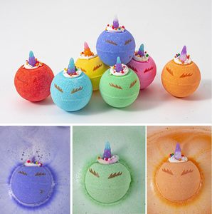 Bombes de bain effervescentes licorne en gros avec jouet surprise pour filles, faites à la main, naturelles, de luxe, dans une boîte cadeau, style mignon - Product Image 4