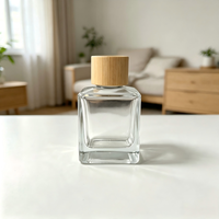 Bouteille vide carrée en verre épais transparent de 120 ml pour diffuseur à bâtonnets, avec couvercle en bois et bouchon intérieur anti-fuite, pour emballage de parfum d'intérieur